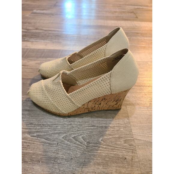 Bamboo 6.5 womens cream/ beige cork wedges - Picture 3 of 8